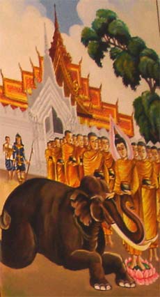Будда с учениками у ворот дворца.(Лаос. Вьентьян. Фото Лимарева В.Н.)